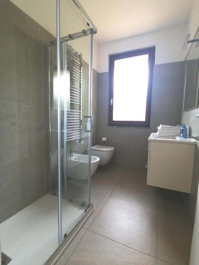 Lucky Apartment 2 Sirmione Exterior photo